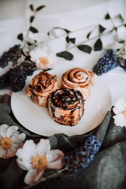 Introduction to Cinnamon Water: Context and Popularity